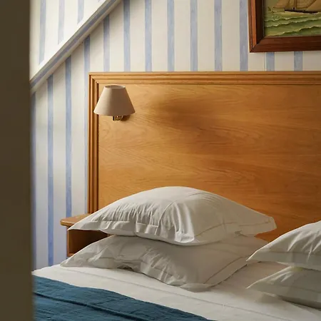 Saint Hotel Trouville-sur-Mer